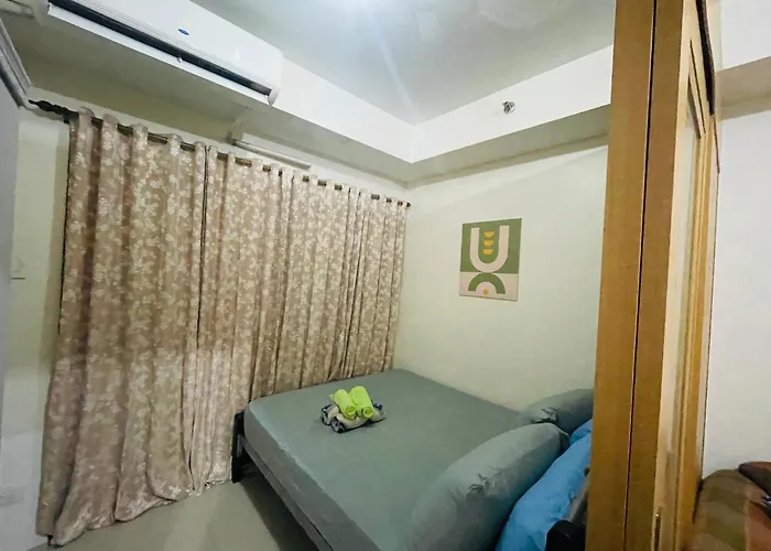 Elegant 1-Bedroom Apartment Near Mall Of Asia Apartment Manila