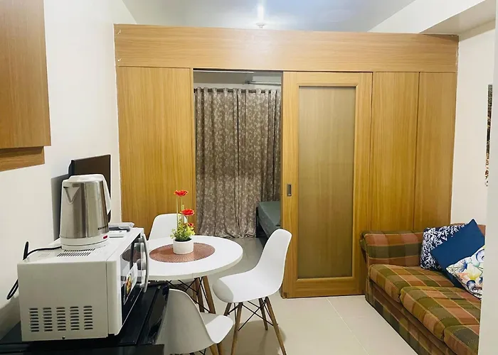 Elegant 1-Bedroom Apartment Near Mall Of Asia